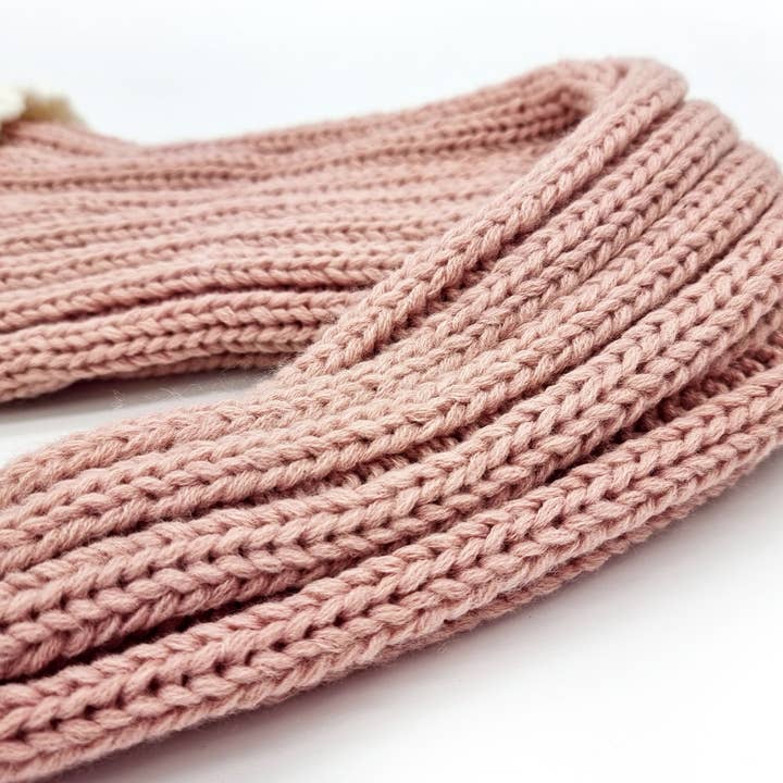 Snazzy Santa - Wholesale Beanie - Unisex - Coarse Knitted Santa Hat - Pink3