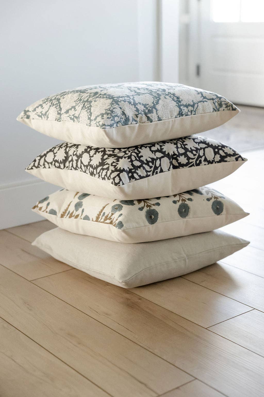 Mary & Jayne Pillow Co - Wholesale Throw Pillow Cover - Stevie Pillow Cover6