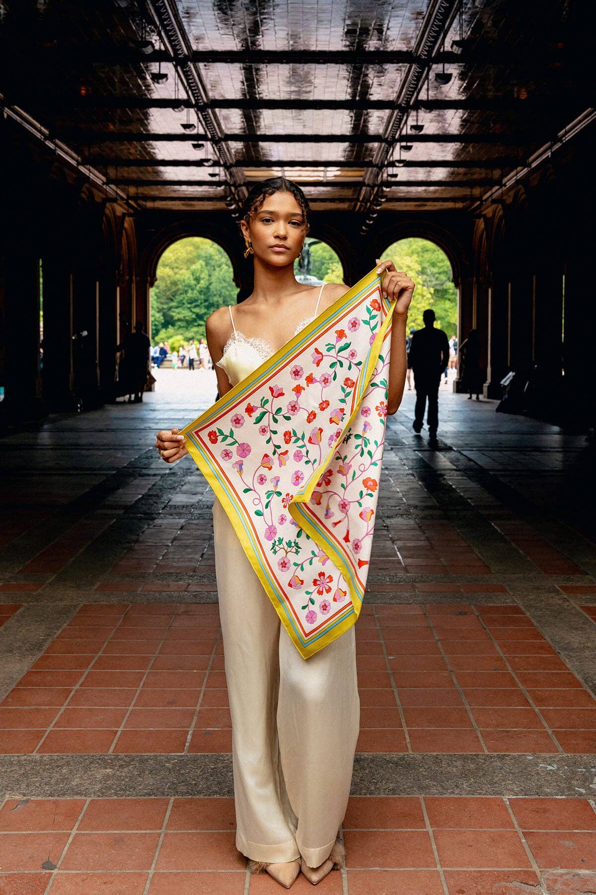 Jessie Zhao New York – wholesale Scarf – Women's – Limoncello Jardin Double Sided Silk Scarf4