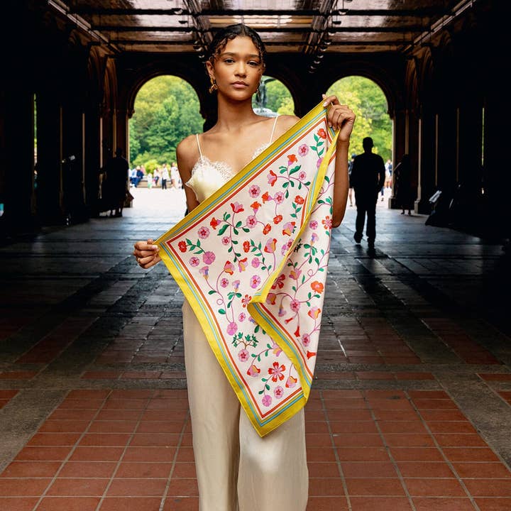 Jessie Zhao New York – wholesale Scarf – Women's – Limoncello Jardin Double Sided Silk Scarf4
