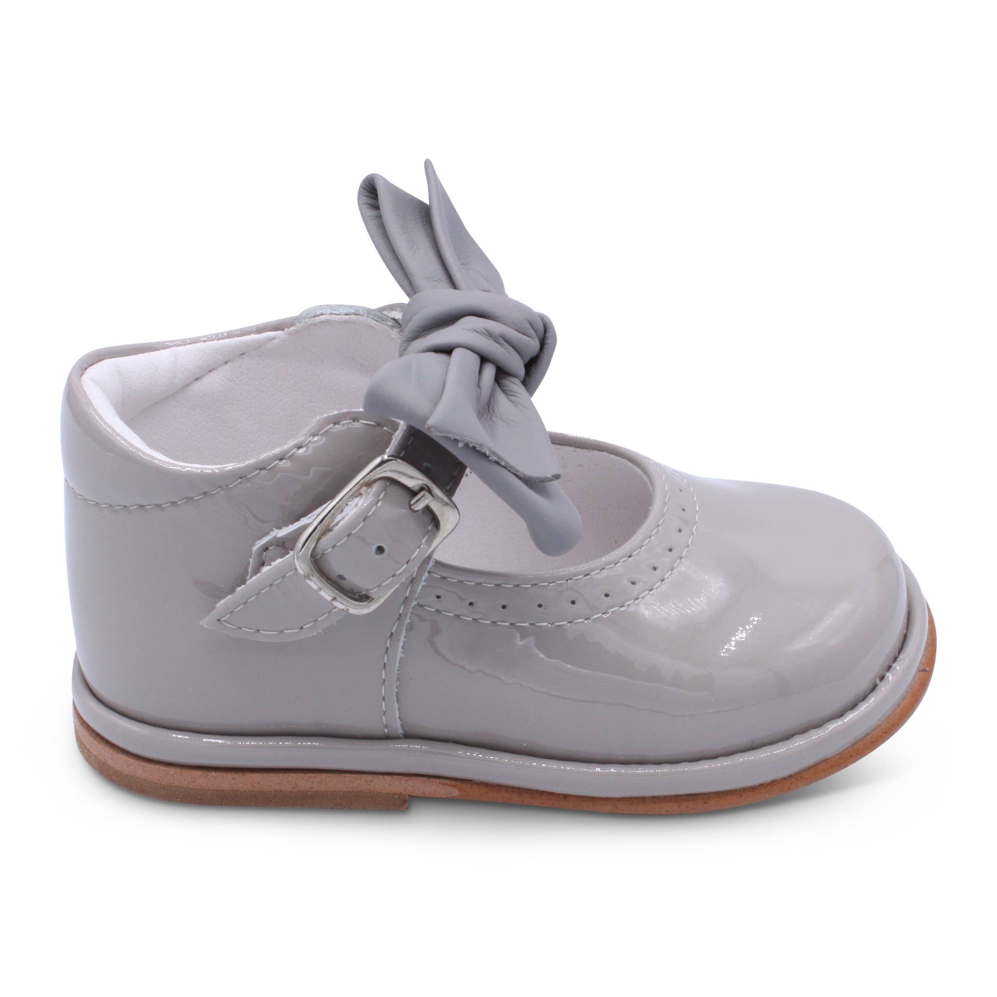 Borboleta – wholesale Dress shoes – Kids – Girls Patent Bar Shoes with Removable Knotted Bow3