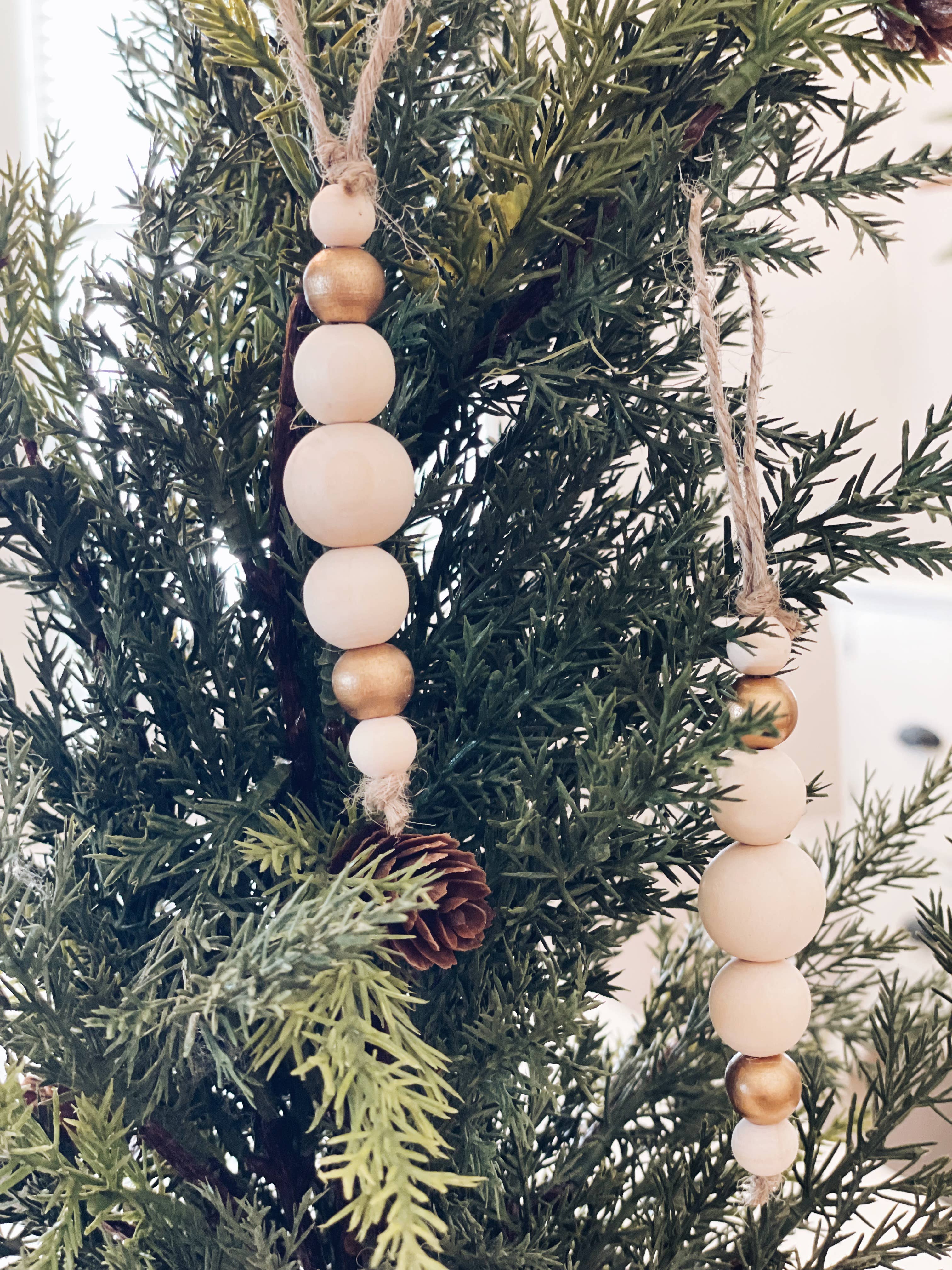 Rustiek – Großhandel Verzierung – Natürliche und goldene Perlenverzierung3