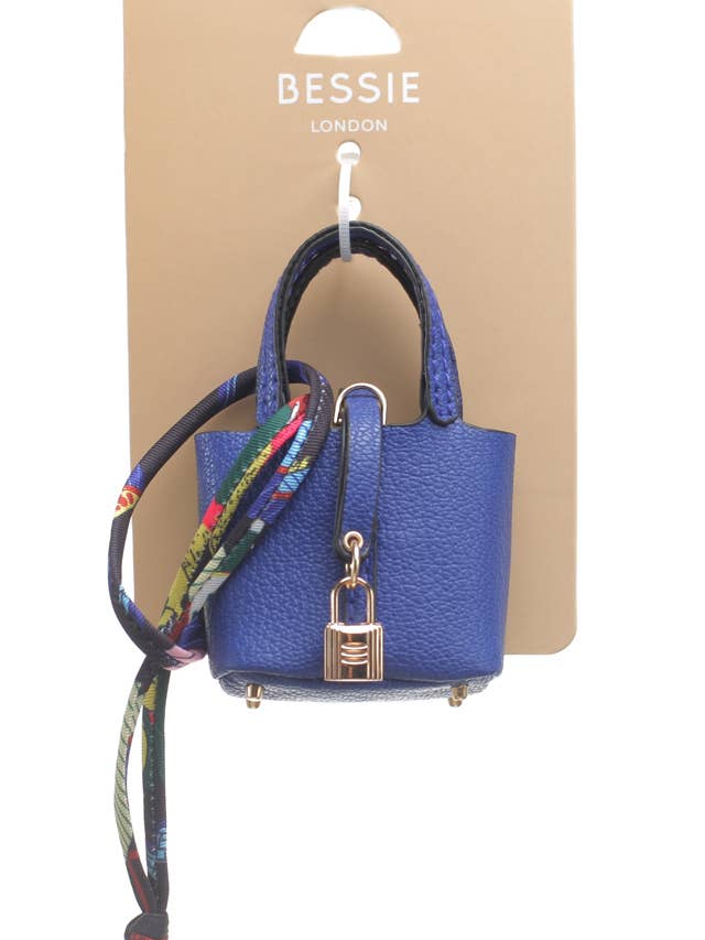 LILLE SPANDTASKE TASKECHARM for engroshandel hos Bessie London