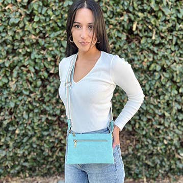 Liz Soto Handbags - Wholesale Crossbody Bag - Women's - Chloe 3317 cross body or wristlet