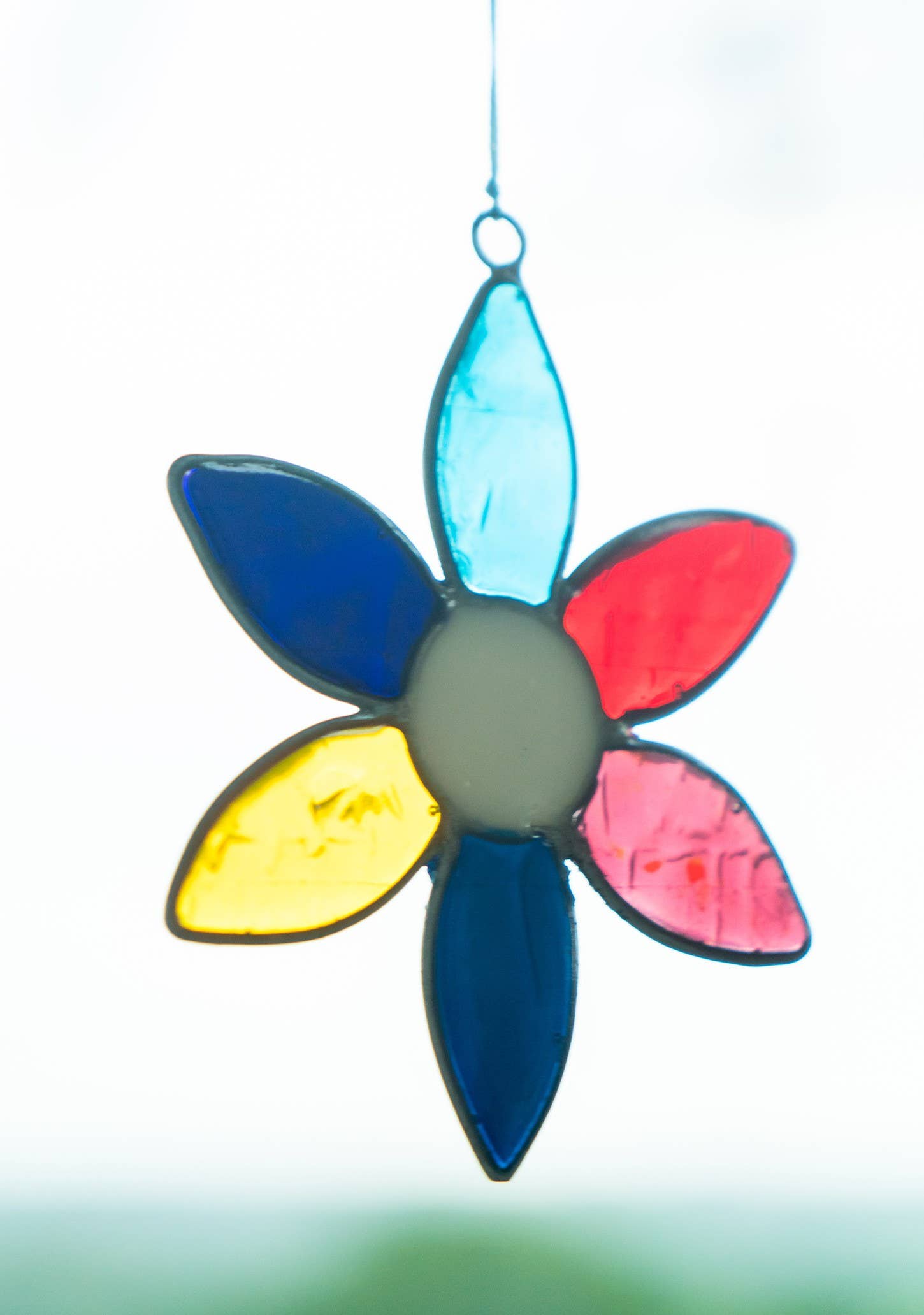 Namaste - Wholesale Suncatcher - Multi Colour Flower Suncatcher1
