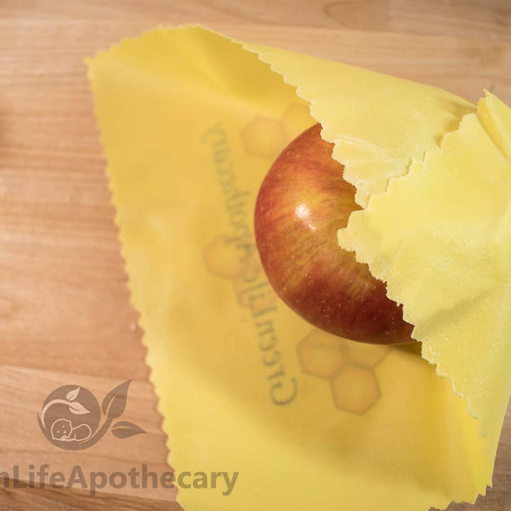 GreenLife Apothecary - Wholesale Food Storage Wrap/Bag - 1 Small Beeswax Food Wrap, Random Pattern, eco friendly