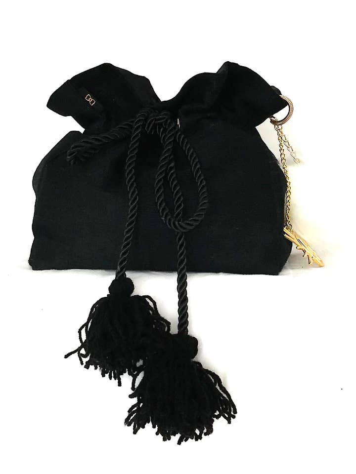 FIORA BLACK for wholesale by Maison Laure Art