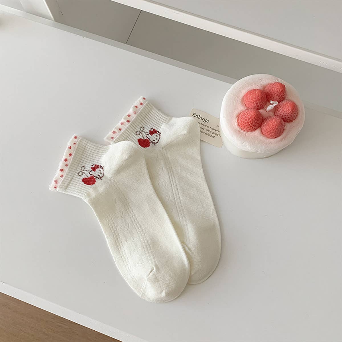 DOUBLJU - Wholesale Socks - Women's - FASHIONABLE CUTE KITTEN SOCKS_CWMS20721