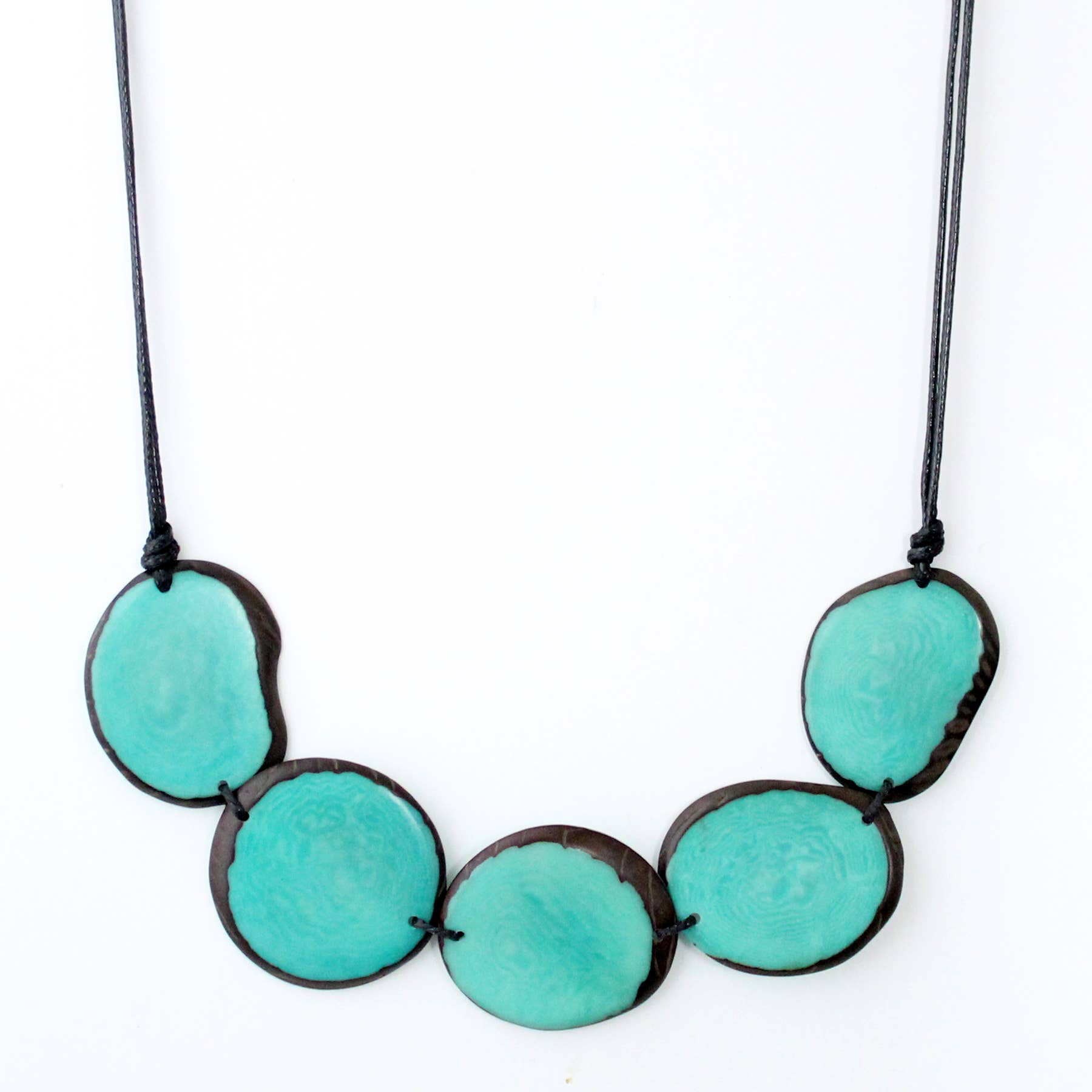 Muichic Natural Jewelry – Großhandel Perlenkette – Chips Tagua Halskette, handgefertigt, Fairtrade, leicht4