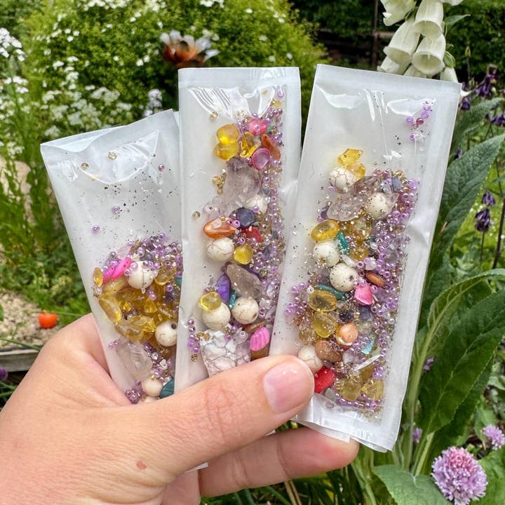 Elf Kendal Hippies - Wholesale Spiritual Stone/Crystal - Crystals confetti Christmas fairyland stones 20g bag of gems14