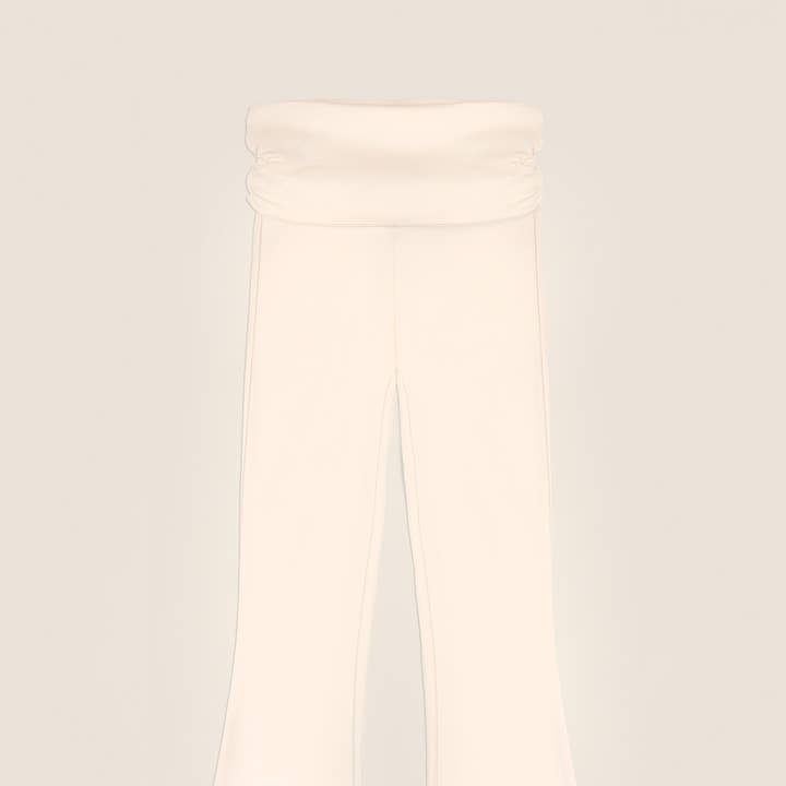 Angelic White Jersey Pants para venta al por mayor de CARMEN SAYS