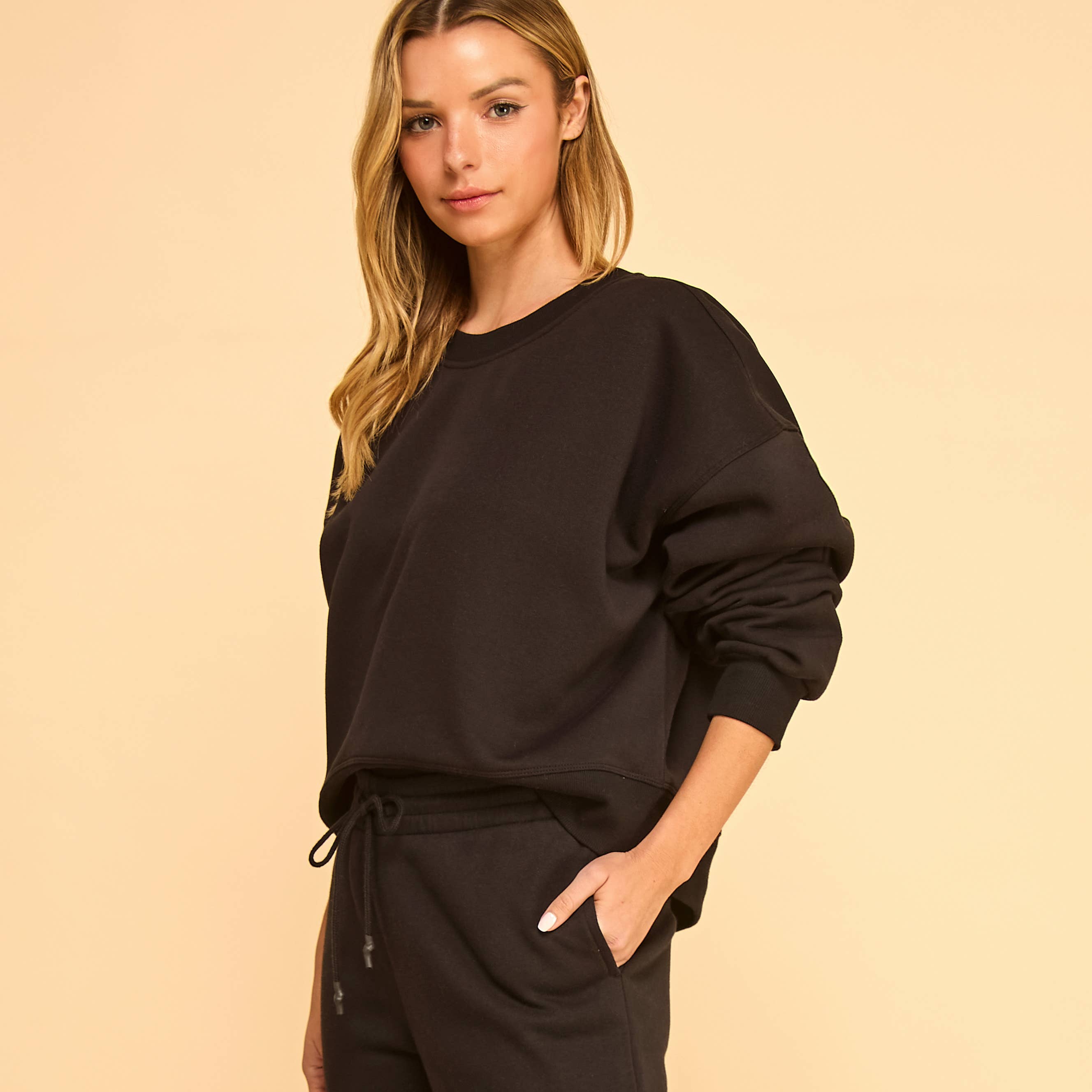 FREEZIA - Vente Sweat-shirt – femme - SWEAT-SHIRT COURT À COL ROND EN MOLLETON ULTRA DOUX-FZ000722