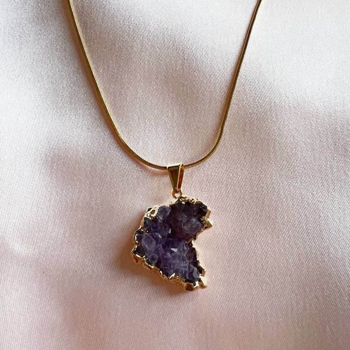Starlite By J - Wholesale Pendant/Charm Necklace - Druzy Necklace (raw amethyst stone)1