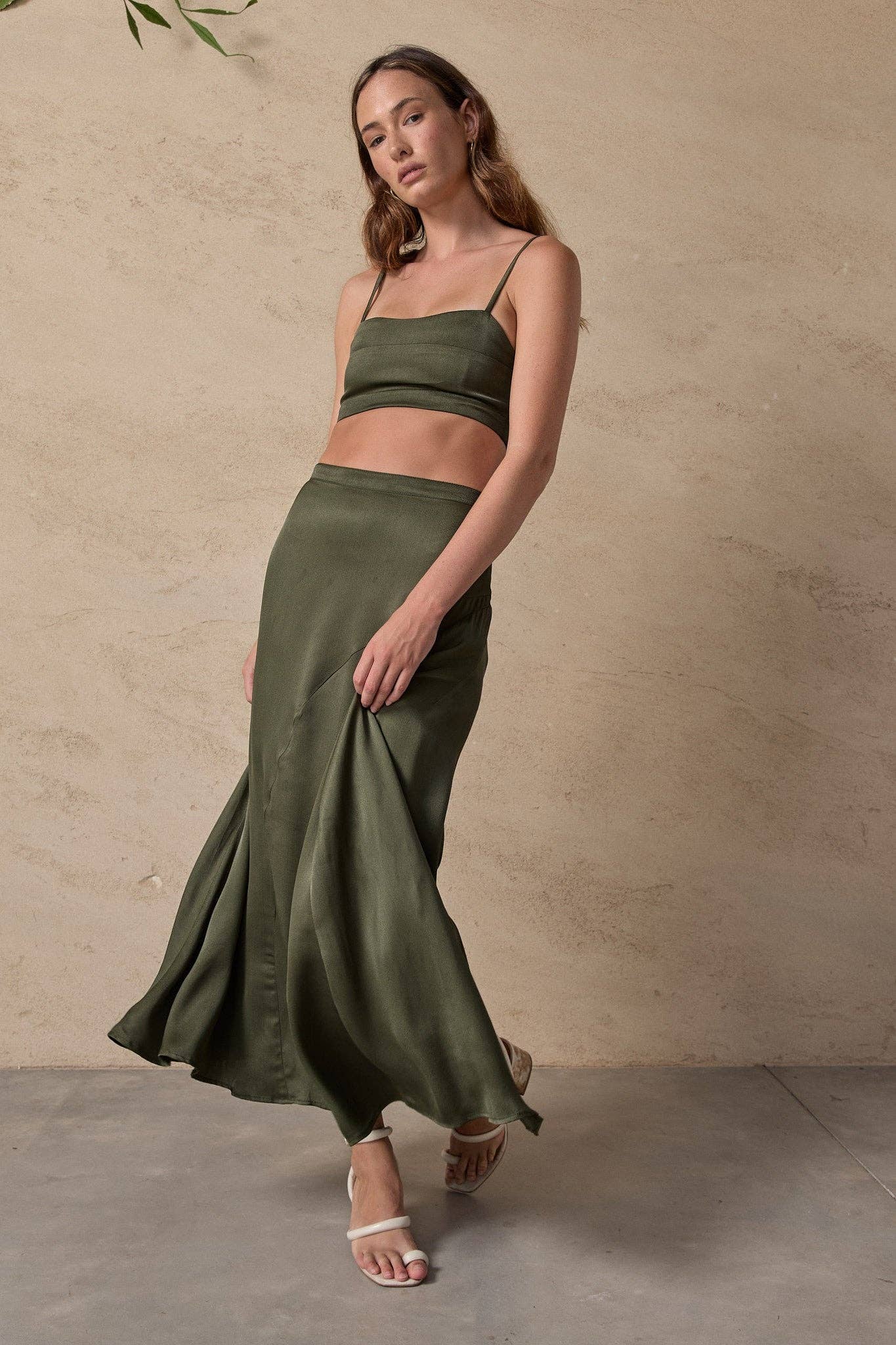 BEFORE ANYONE ELSE - Wholesale Skirt - Women's - IRIANNA SKIRT - RIFFLE GREEN2