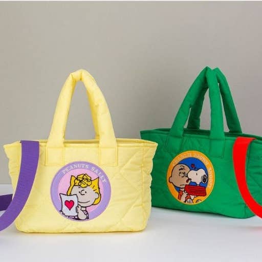 Little Light - Wholesale Shoulder Bag - Women's - Premium Snoopy Quilted Shoulder Bag6