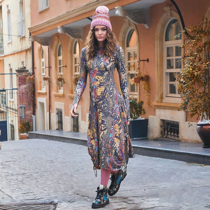 Los Banditos - Wholesale Dress - Women's - Boat Neck Thumb Hole Side Strings Brown Pattern Boho Dress