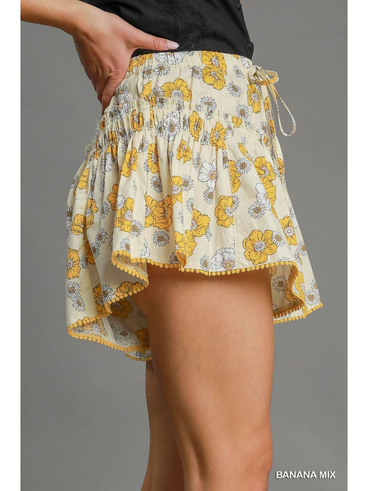Vanilla Monkey - Wholesale Shorts - Women's - Floral Print Shorts With Gathered Details2