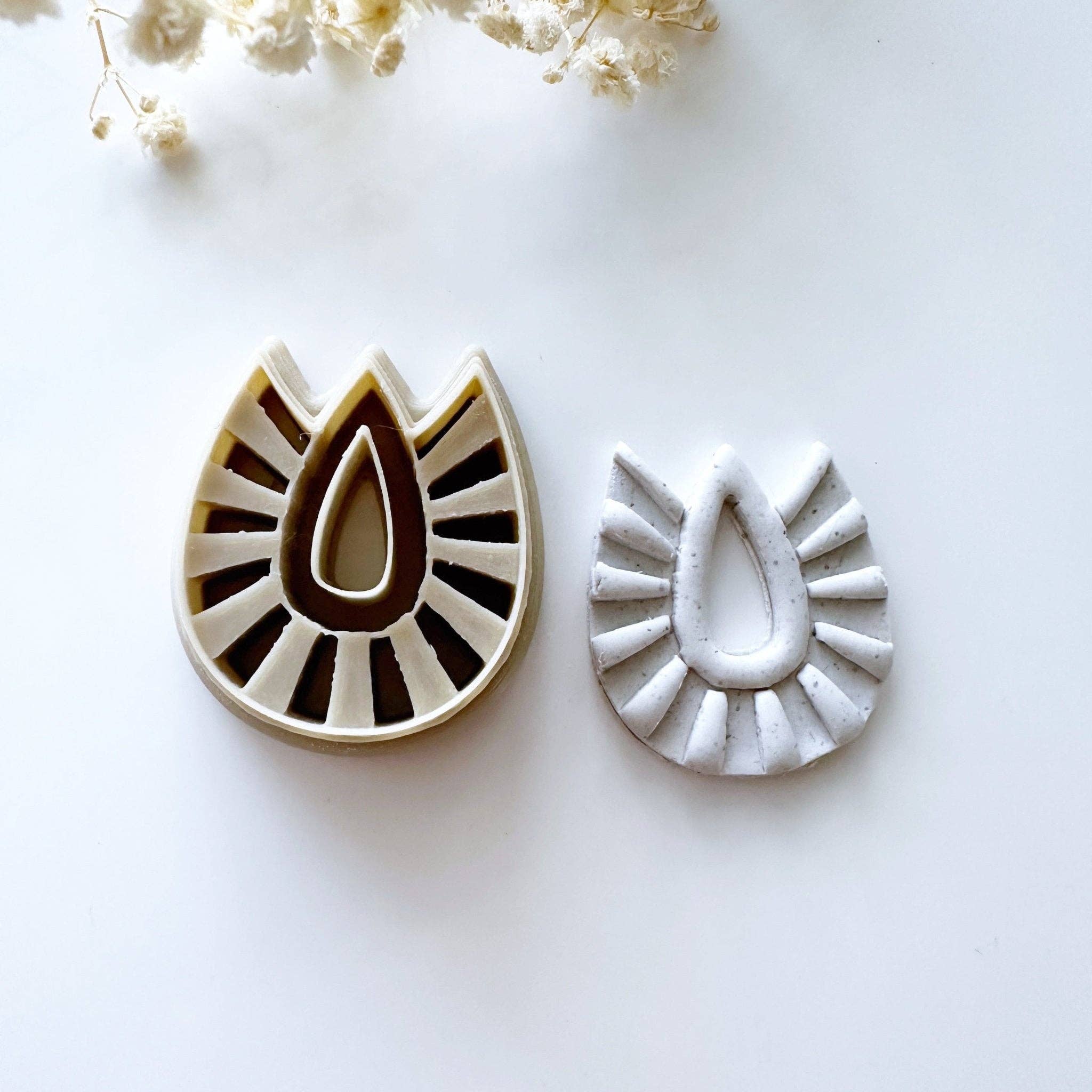 S.I. Originals - Wholesale Craft Tool - Macrame teardrop cutter0