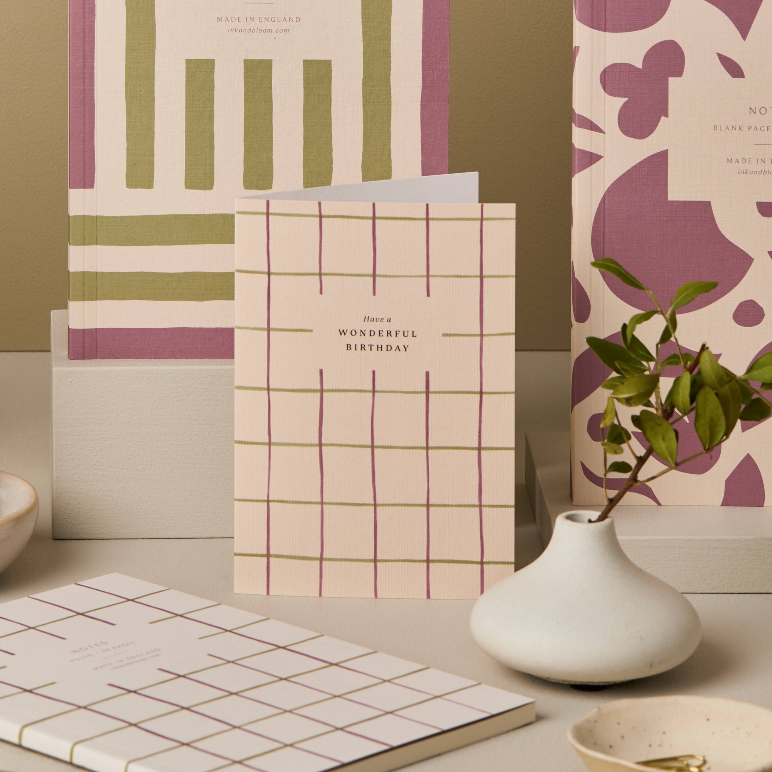 Ink & Bloom - Venta al por mayor Cuadernos - Cuaderno rayado con patrón de cuadros5