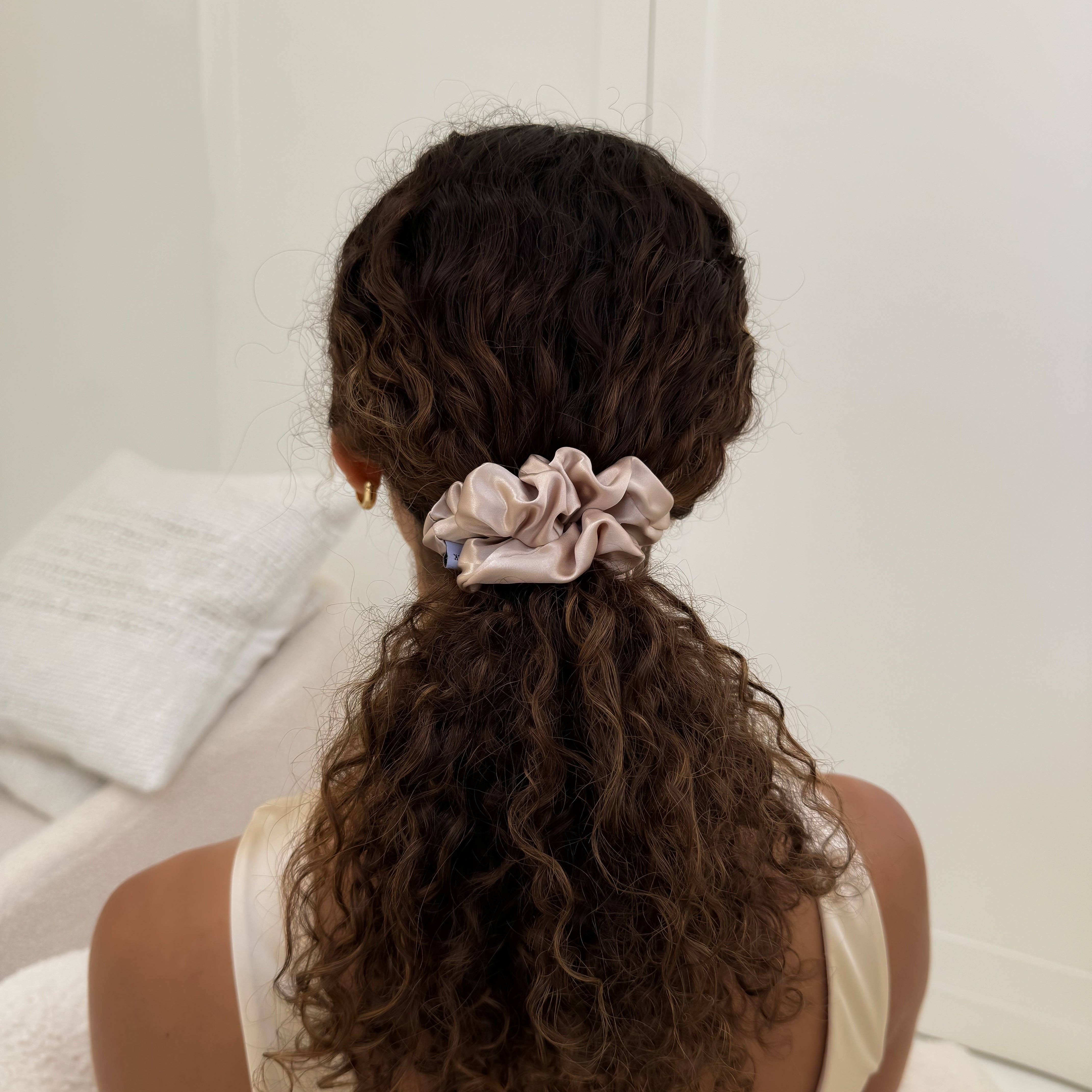 HoneyLux - Wholesale Scrunchie - Women's - Organic Premium Silk Scrunchie - Champagne4