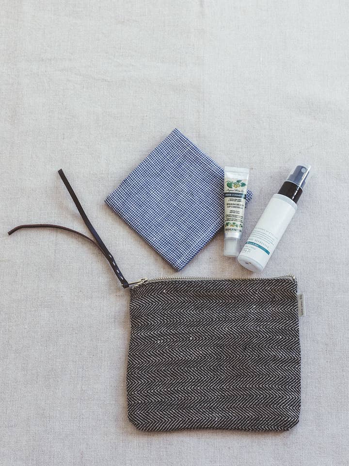 Canna Pouch (M) Herringbone for wholesale by Fog Linen Work