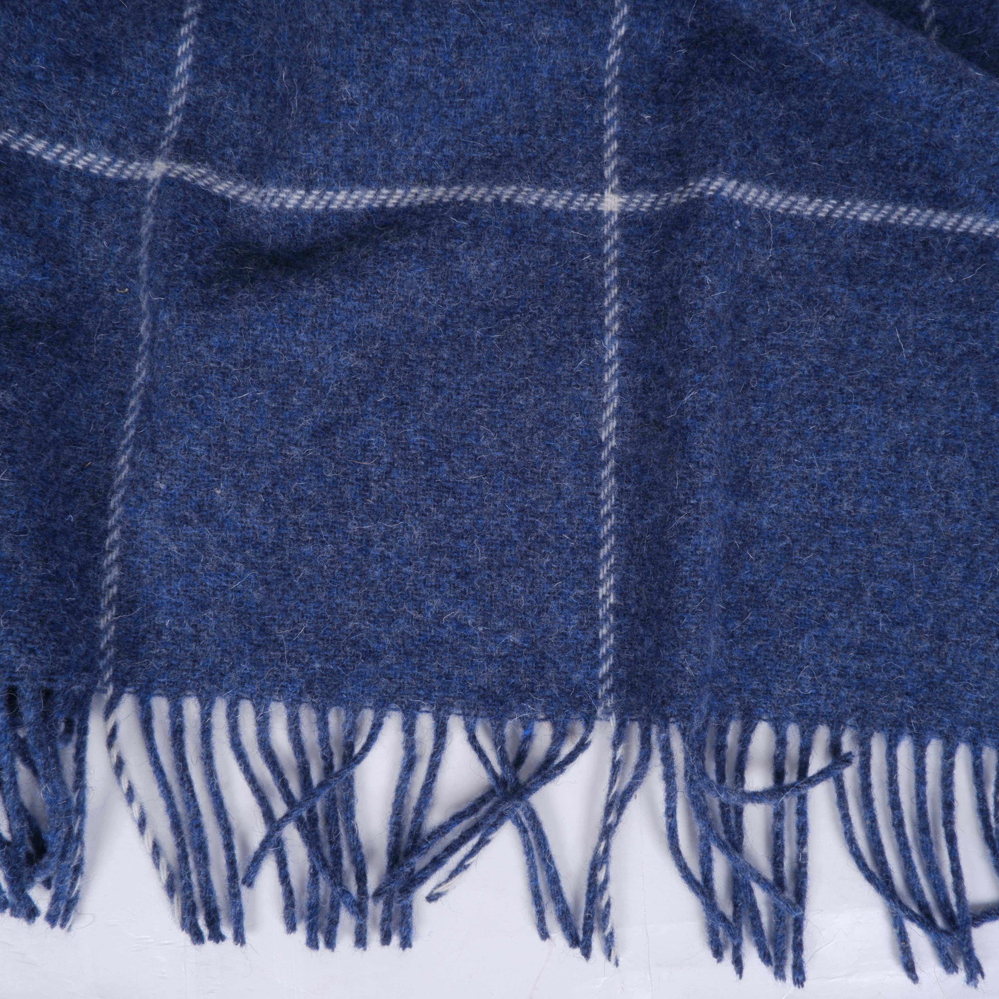 NorraVilla - Vente Plaids - Couverture en laine à carreaux bleus avec franges8