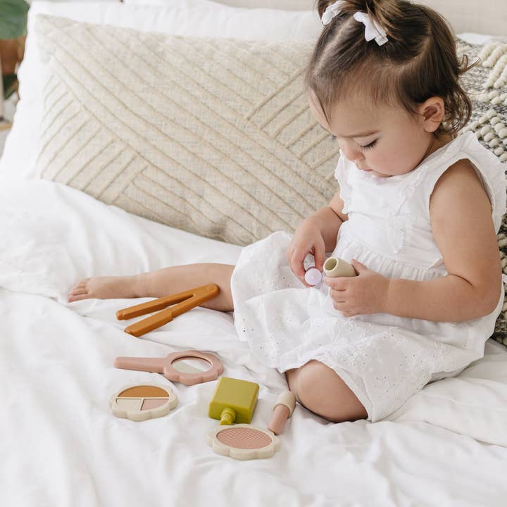 Marlowe & Co - Wholesale Toy Set - Kids - Silicone Hair and Makeup Play Set8