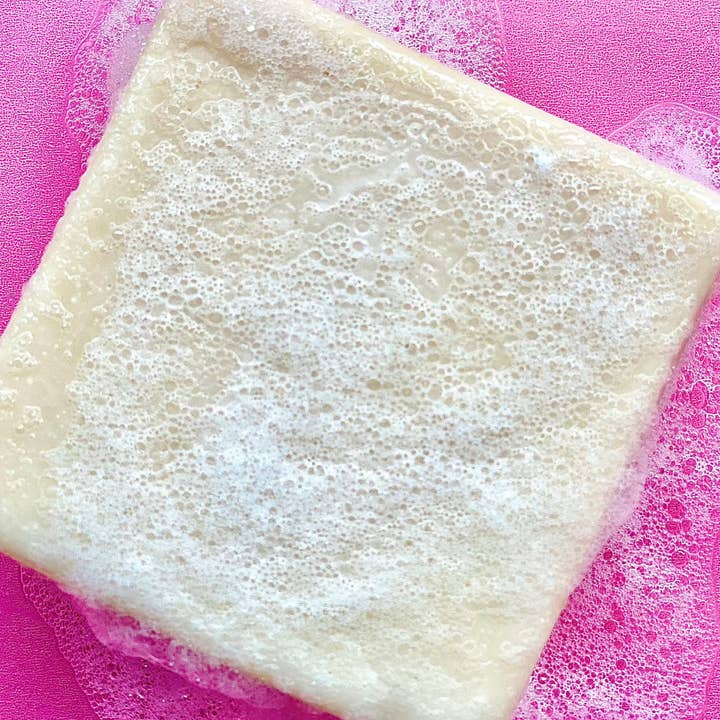 Soap Bar Collagen + Milk for wholesale by BE So Selfish