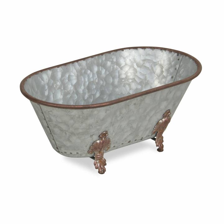 Jumbo Badewannenskulptur aus gehämmertem Metall für den Großhandel von HomeRoots