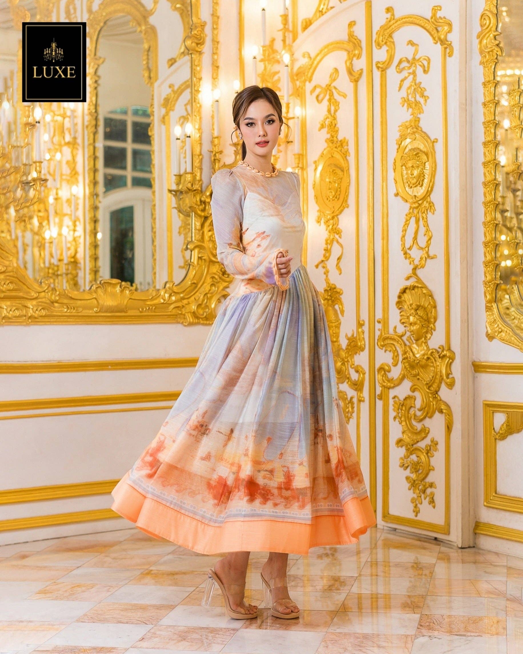 AlexyDesings – Engroshandel Kjole - Dame – Broderet skrå langærmet kjole18