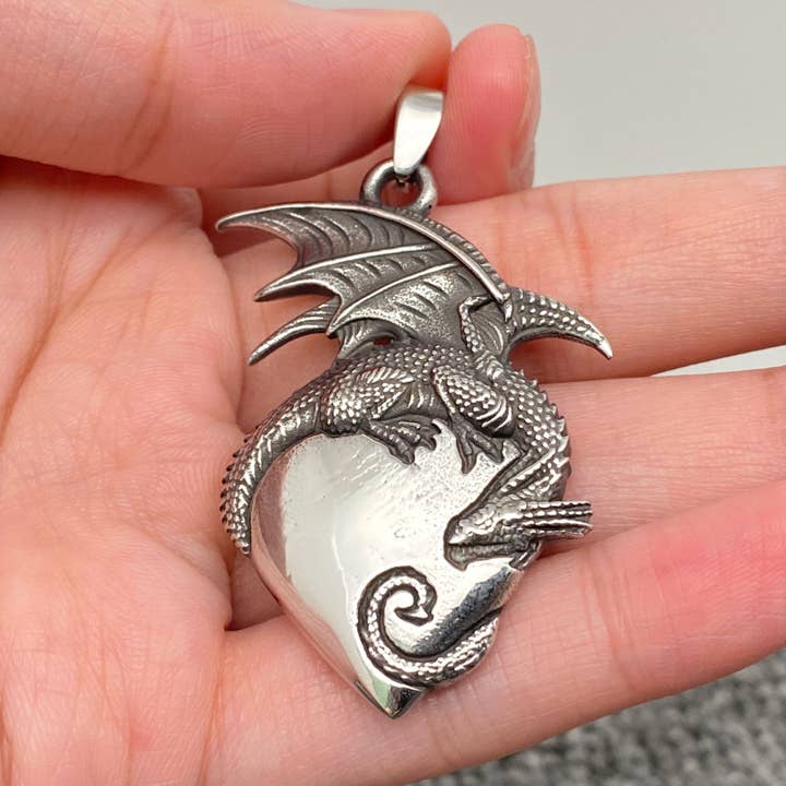 MJ/MNP - Stainless Steel Pterosaur Pendant for wholesale by Mio Queena