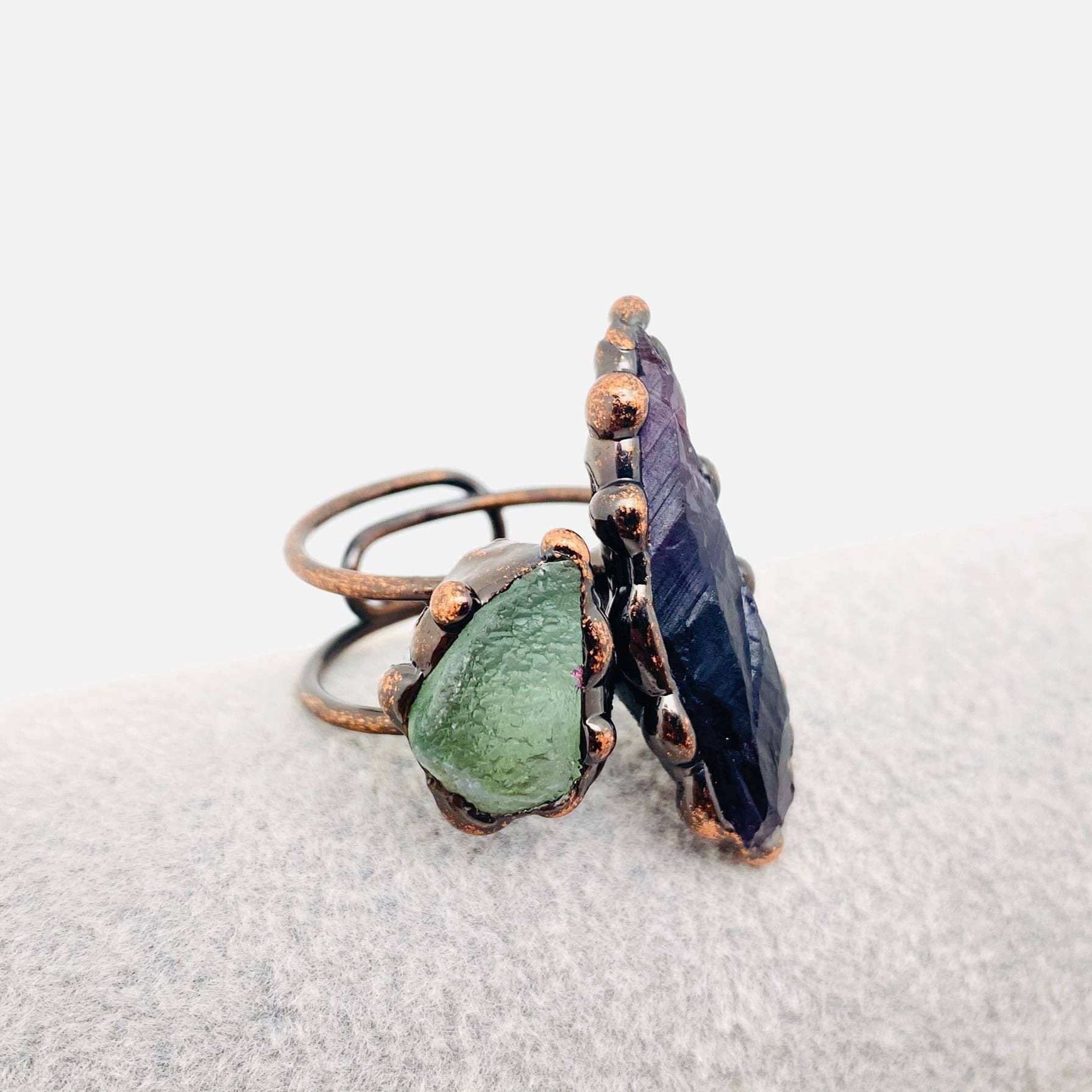 Mio Queena - Wholesale Cocktail/Statement Ring - Natural Stone Irregular Fluorite Crystal Adjustable Ring -CS5