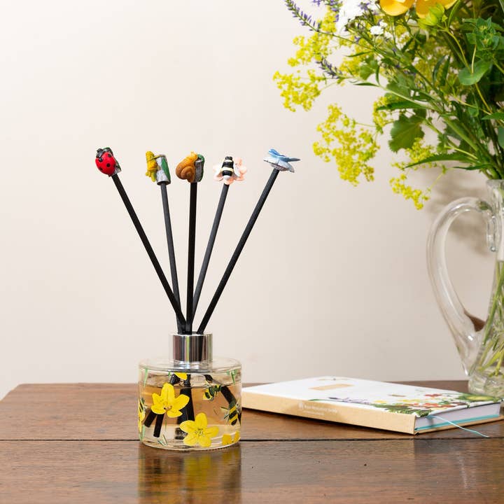 Insects Diffuser Decor Reed Diffuser Decoration - Set of 5 for wholesale by Jardinopia UK