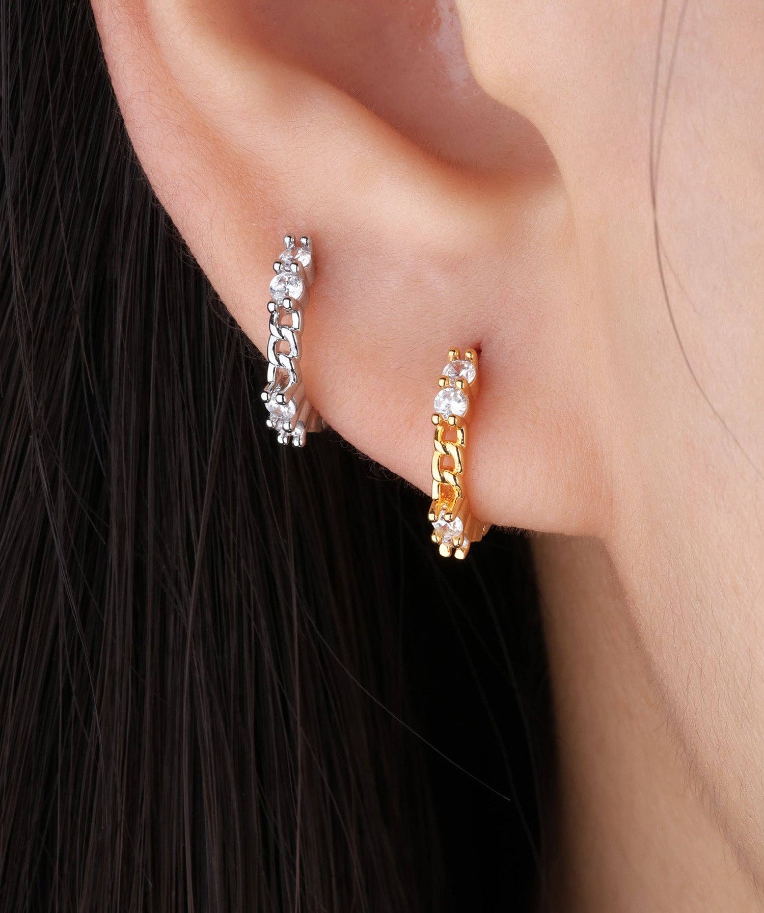 oumo jewelry - Wholesale Huggie Earrings - Chain-Shaped Gemstone Hoop5