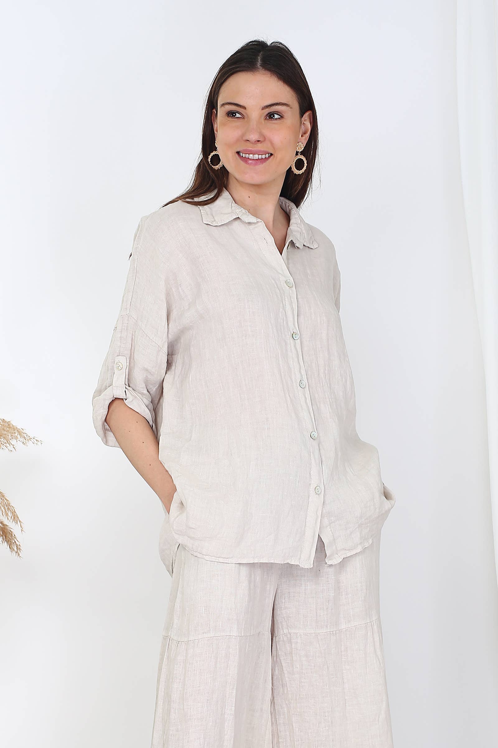 NOELINE – Großhandel Hemd mit Button-down-Kragen – Damen – 20090U Leinenhemd14
