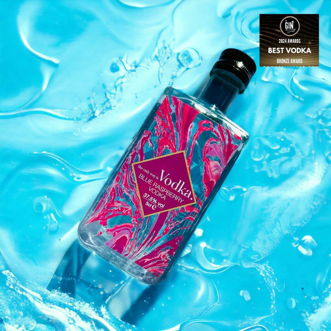 The Only Way Is Spirits – wholesale Food gift basket – Gin Lovers Gift Box | Luxury Gin Gift Set | Gin Miniatures 7