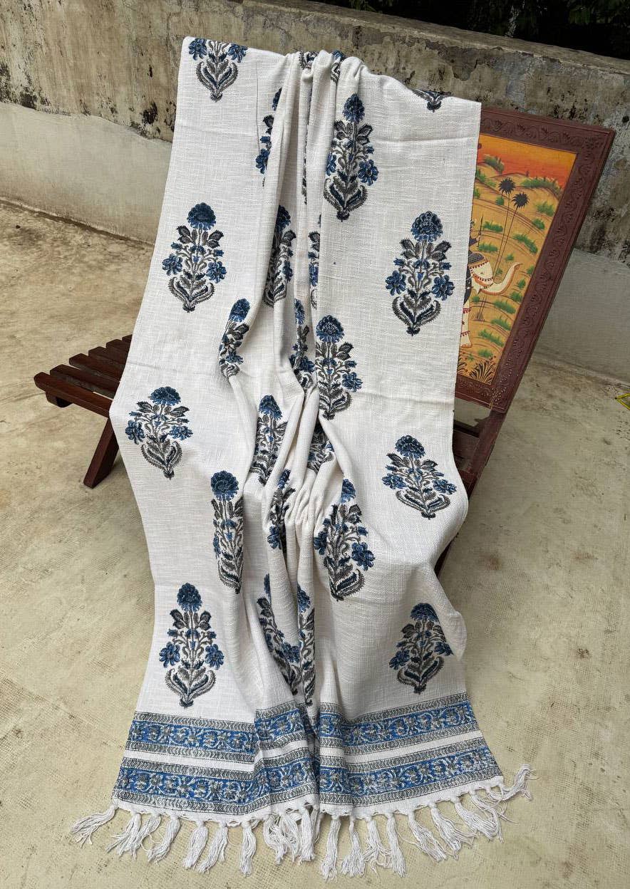 GYPSY STUDIO - Wholesale Throw Blanket - Traditional Hand Block Printed Handloomed Throw Blanket