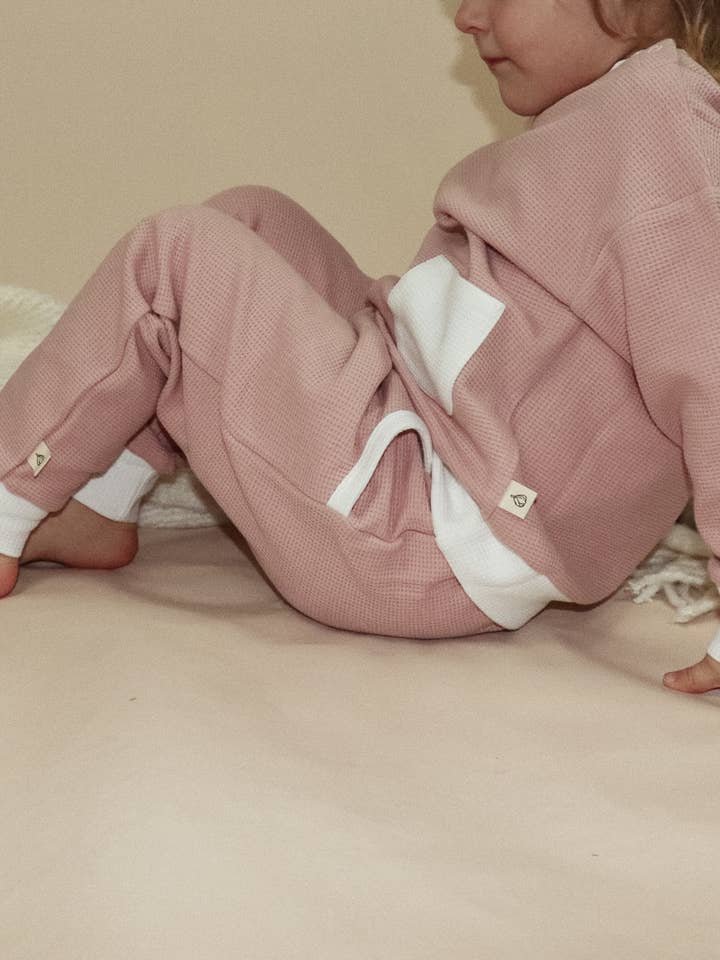 Almond Bud - Vendita all'ingrosso Completo top e pantaloni - Neonati - | Set per neonati | Set per bambini | Abbigliamento per neonati in cotone biologico