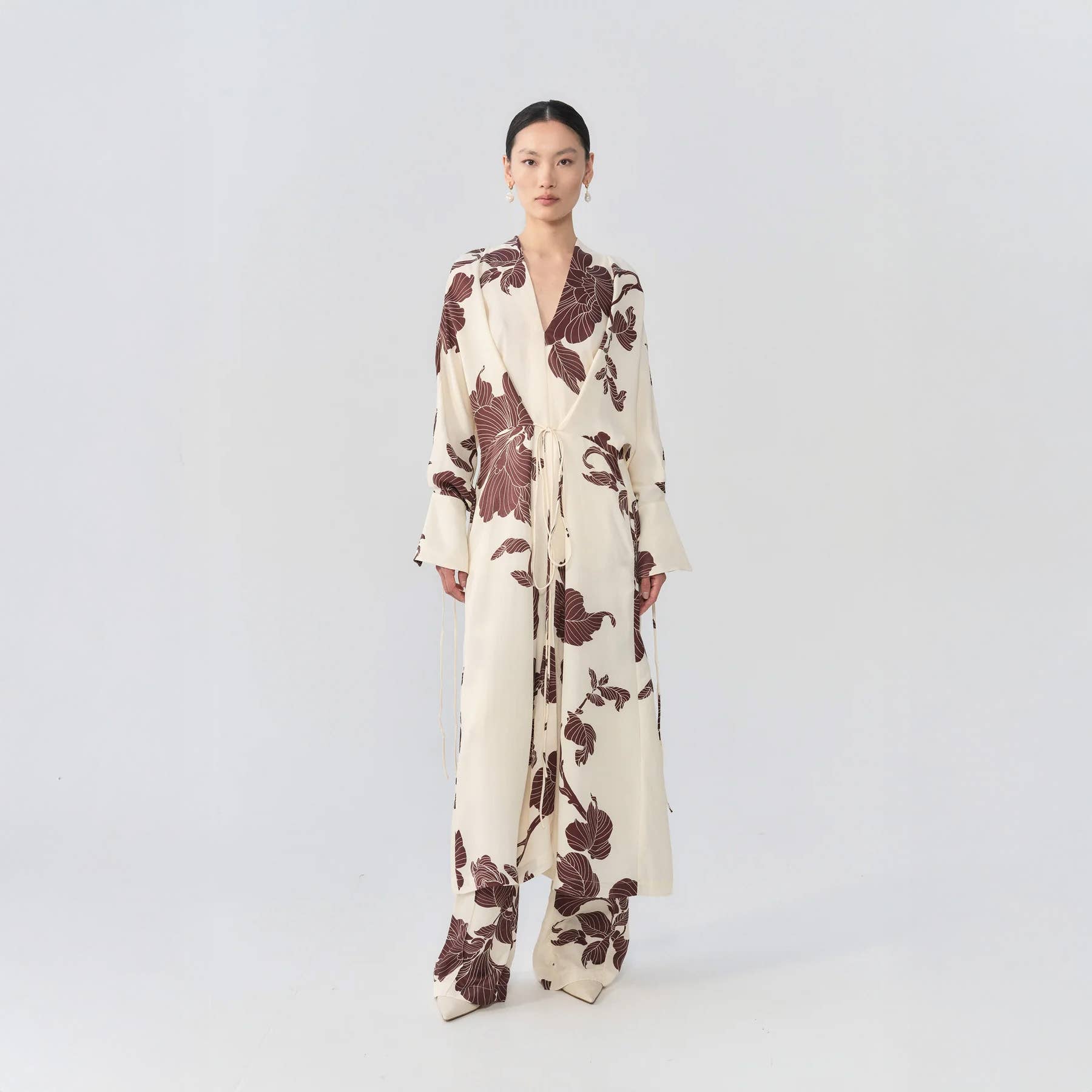eikō ai – Engroshandel Kimono - Dame – Gobi kimono i cremefarve