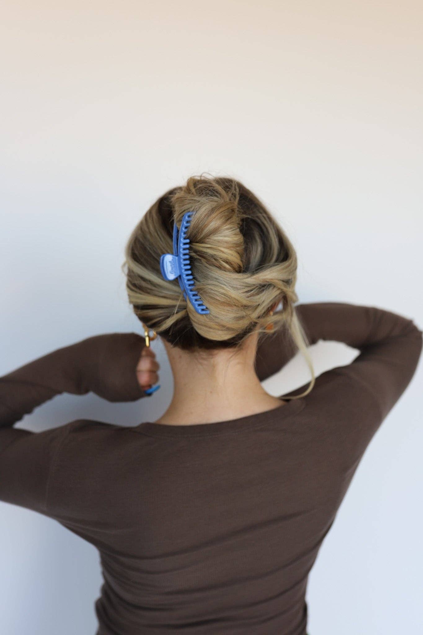 KAXI - Wholesale Hair Clip - Women's - Shiny Midi Hold Everything Claw42