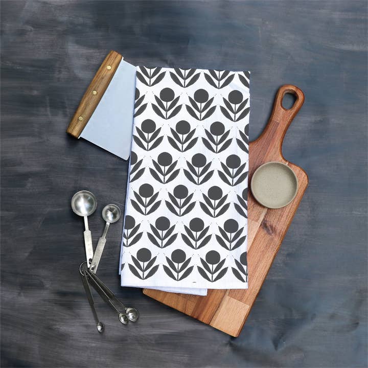 Muse Textiles - Wholesale Tea Towel - Tea Towel in Scandinavian Floral, Cotton15
