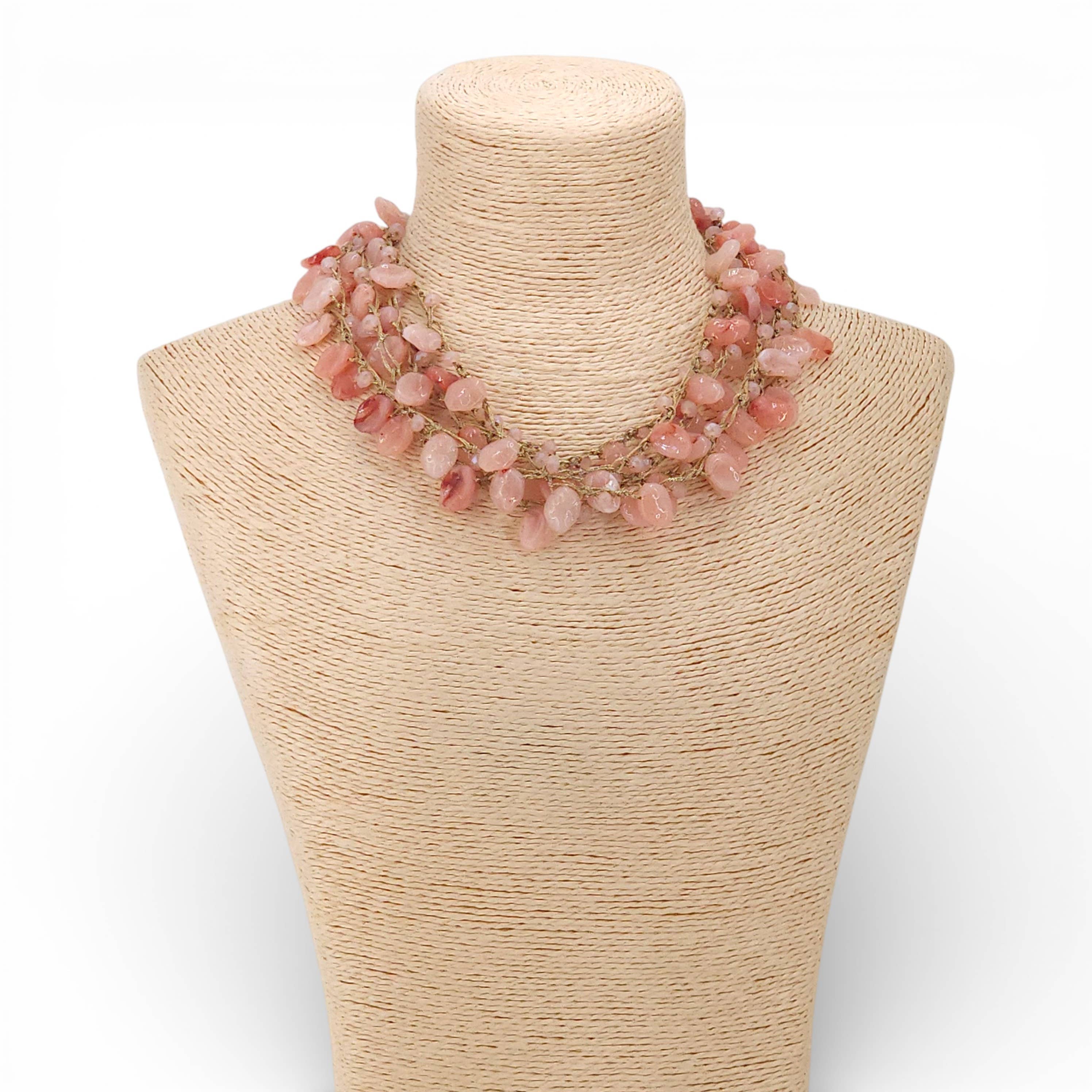 Bijoux Envie Statement Jewelry – Großhandel Perlenkette – Rosa Perlenhalsband | Handgefertigter Statement-Schmuck2