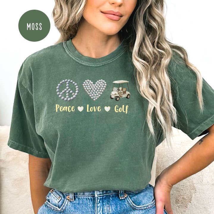 T-shirt Peace Love Golf Comfort Colors® pour la vente par CindyL Boutique