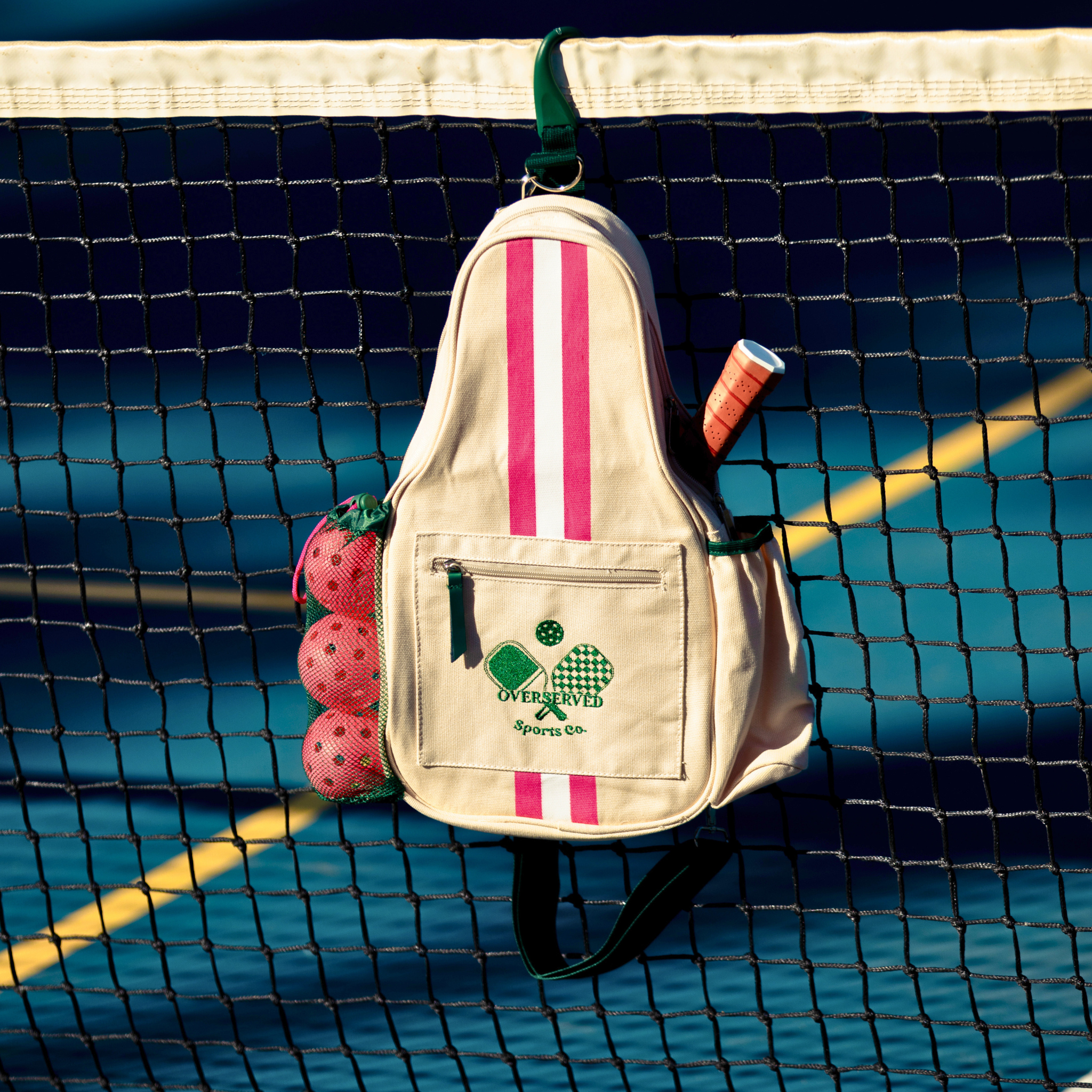 Overserved Sports Co. – wholesale Sportväska – Unisex – Söt Pickleball Slingväska | Lätt Pickleball Ryggsäck6