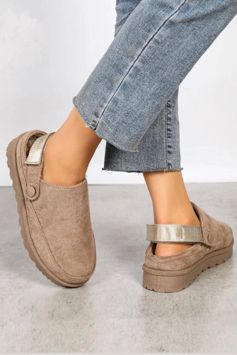 No Doubt Shoes - Wholesale Slippers - Women's - WOMENS SLIP ON FAUX FUR LINED COZY SLIPPERS MULES SLIDERS2