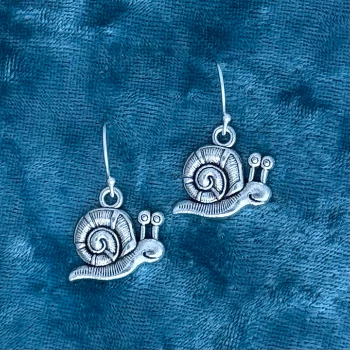 örhänge med trädmotiv i sterlingsilver med örkrok för wholesale av Elizabeth Jewelry
