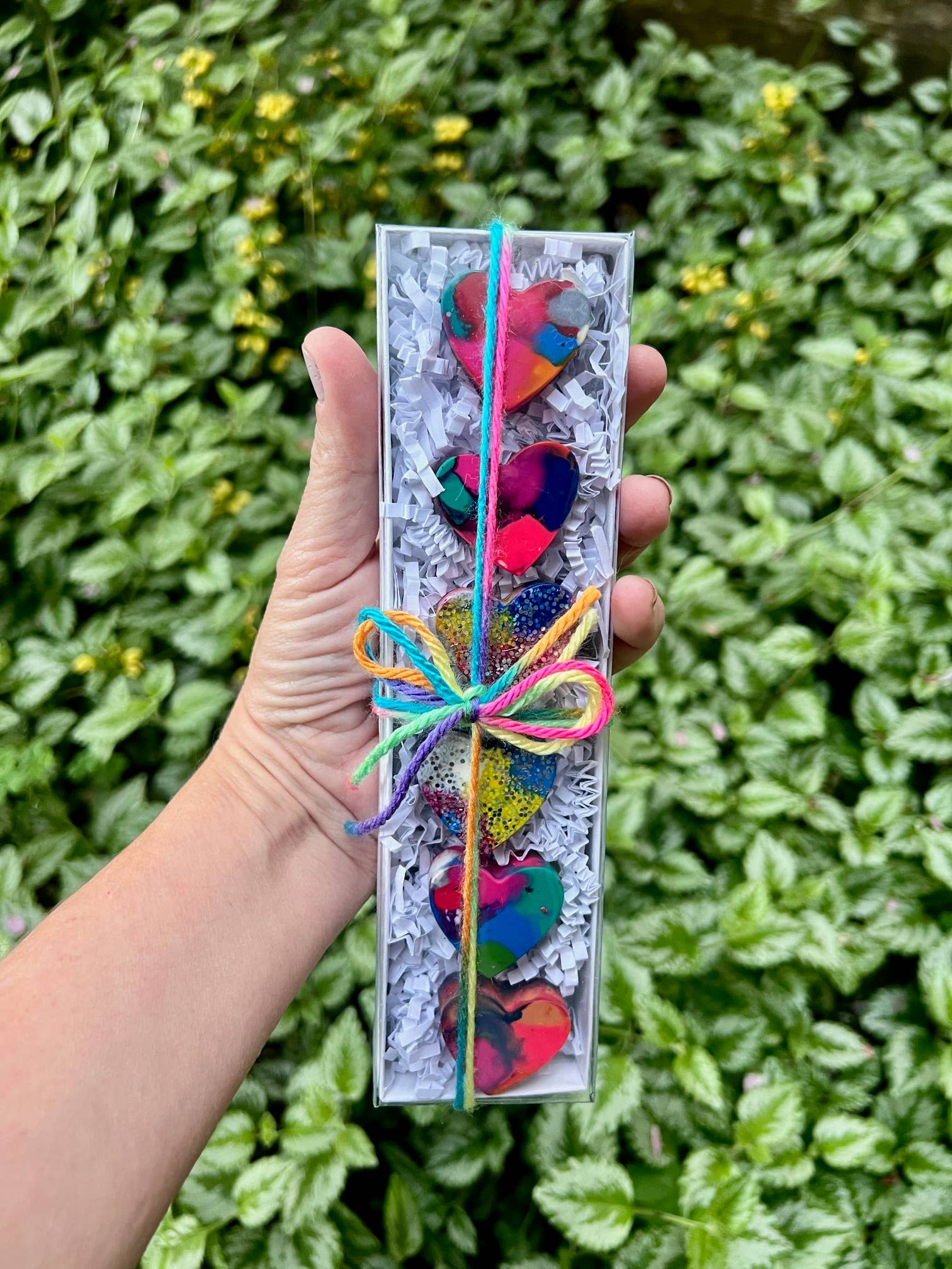 Cre8ive Crayonz - Vente Crayon – enfant et bébé - Boîte-cadeau multicolore en forme de crayon en forme de cœur4