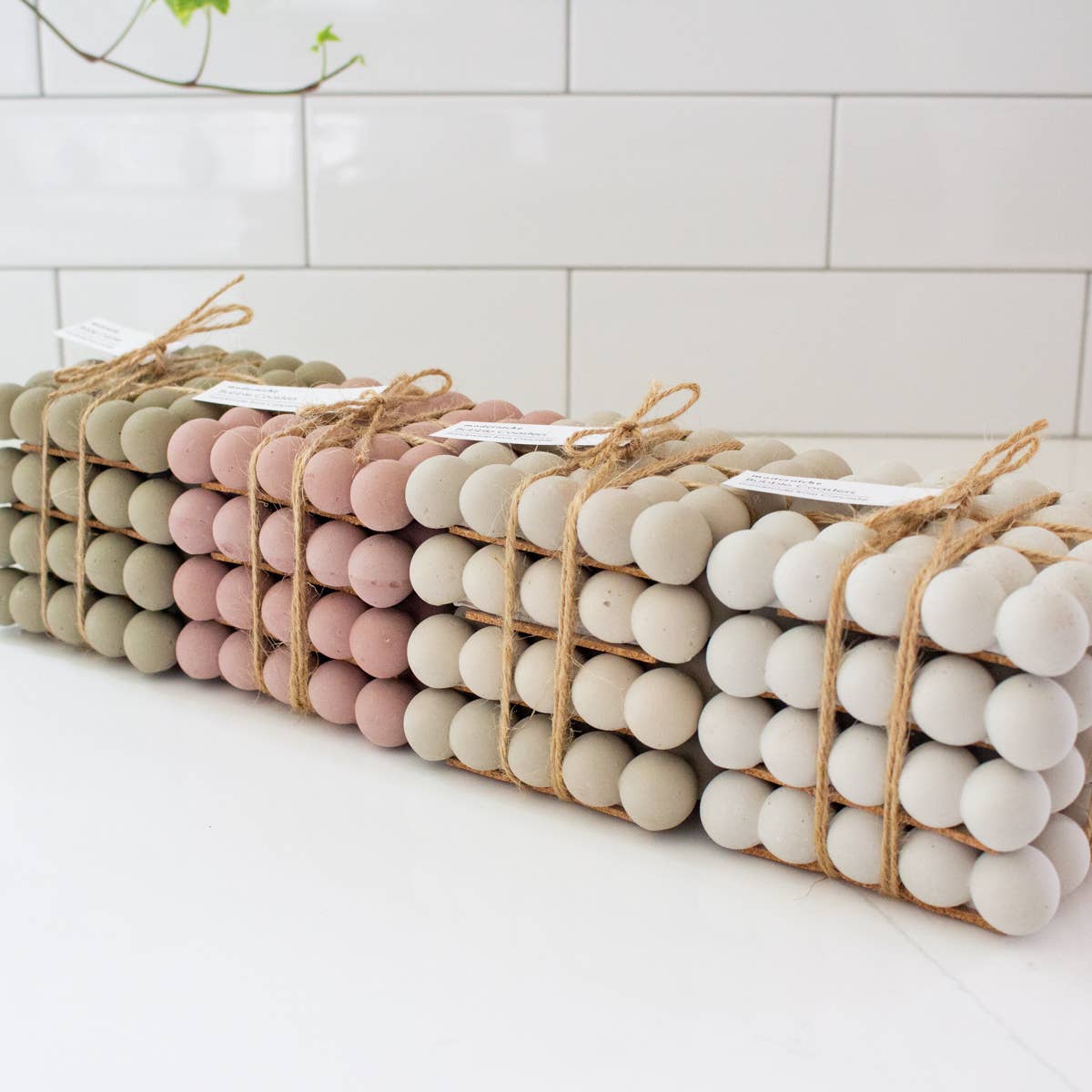 Moderniche - Wholesale Coasters - (Set of 4) Bubble Coaster | Unique Table Top Dining Decor3