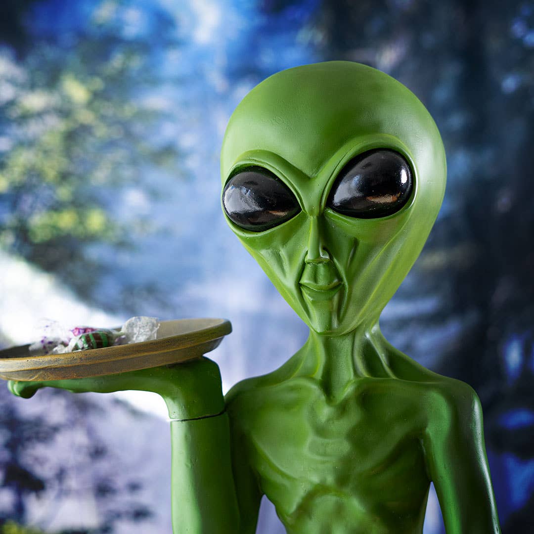 Pacific Trading - Wholesale Decorative Figurine - Alien Stand7