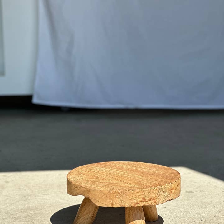 Office Objets - Wholesale Stool - Small low three-legged stool in upcycled blond teak D:30 H:1514